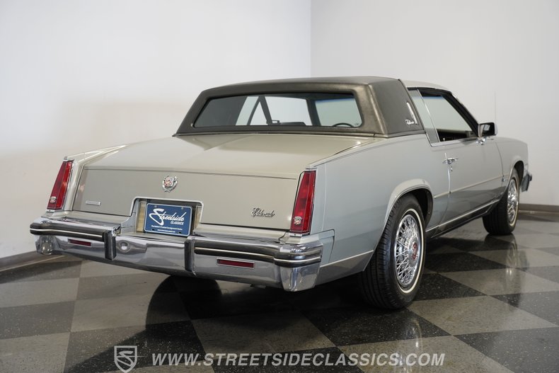 Cadillac-Eldorado-1983-Silver-Gray-21