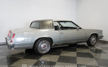 Cadillac-Eldorado-1983-Silver-Gray-24