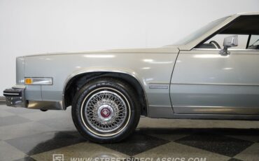 Cadillac-Eldorado-1983-Silver-Gray-32