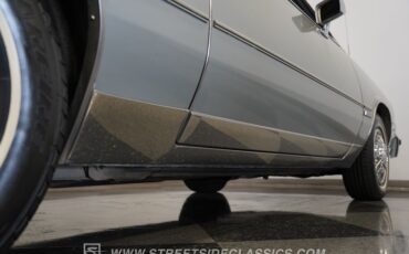 Cadillac-Eldorado-1983-Silver-Gray-38