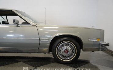 Cadillac-Eldorado-1983-Silver-Gray-40