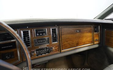 Cadillac-Eldorado-1983-Silver-Gray-46