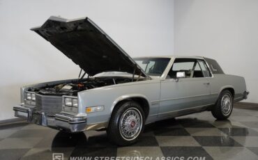 Cadillac-Eldorado-1983-Silver-Gray-9