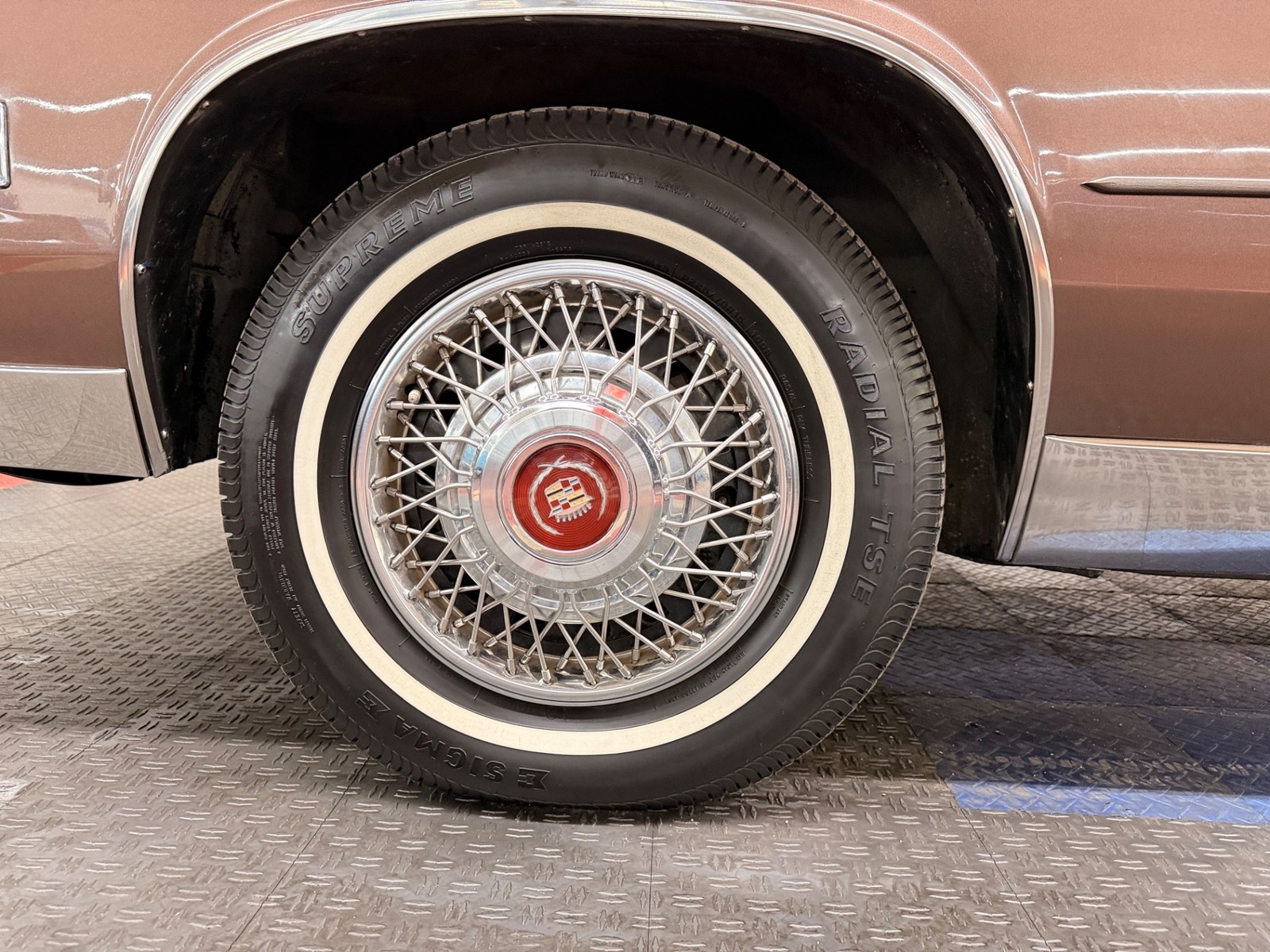 Cadillac-Eldorado-1984-Coupe-24