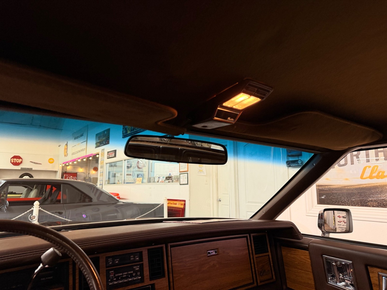 Cadillac-Eldorado-1984-Coupe-35