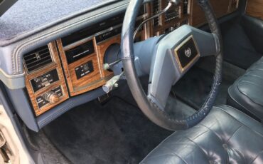Cadillac-Eldorado-1985-Biarritz-13