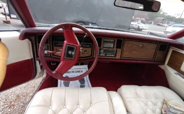 Cadillac-Eldorado-1985-Biarritz-17