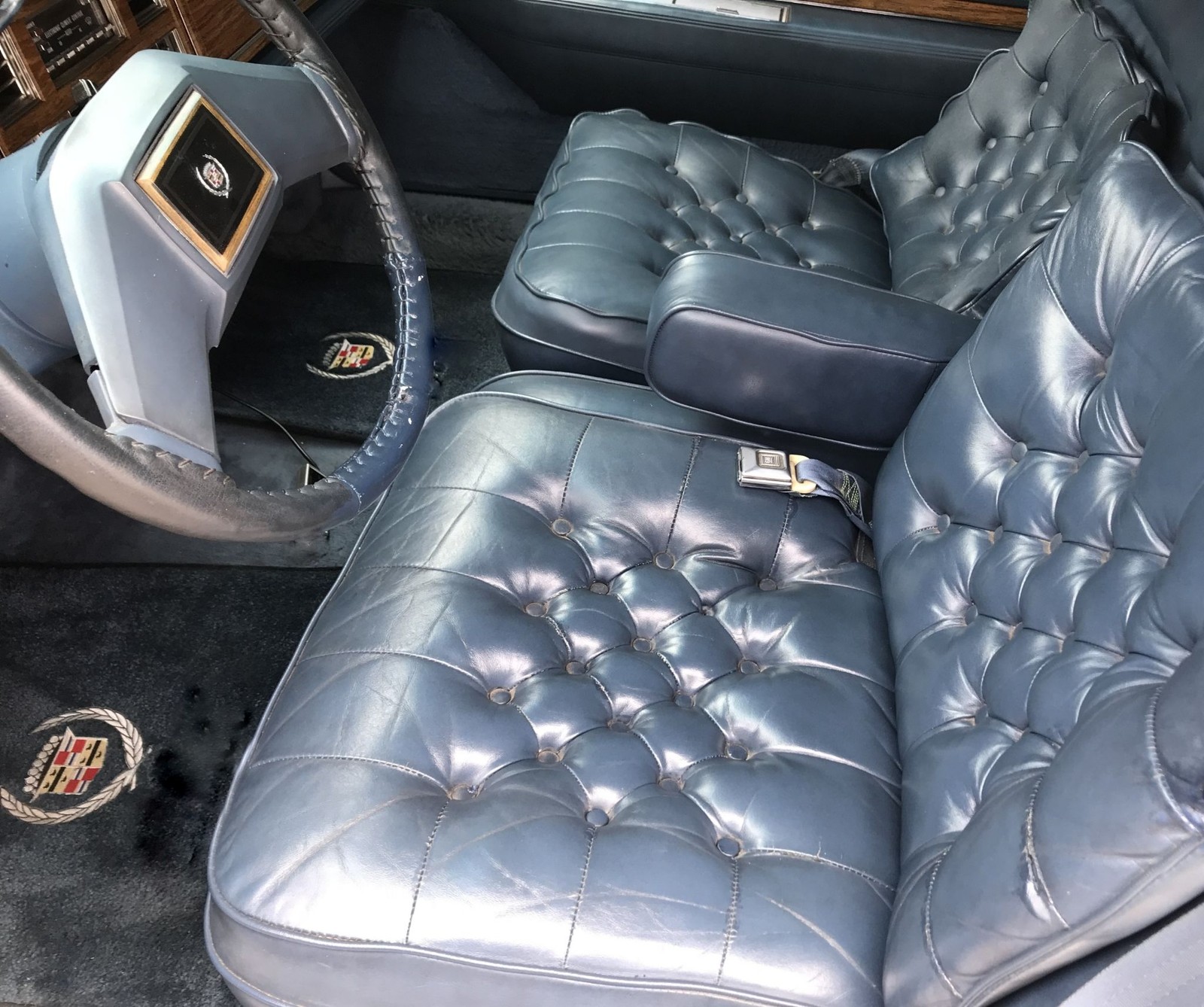 Cadillac-Eldorado-1985-Biarritz-17