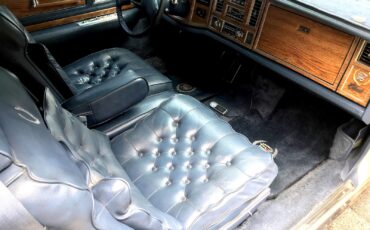 Cadillac-Eldorado-1985-Biarritz-18