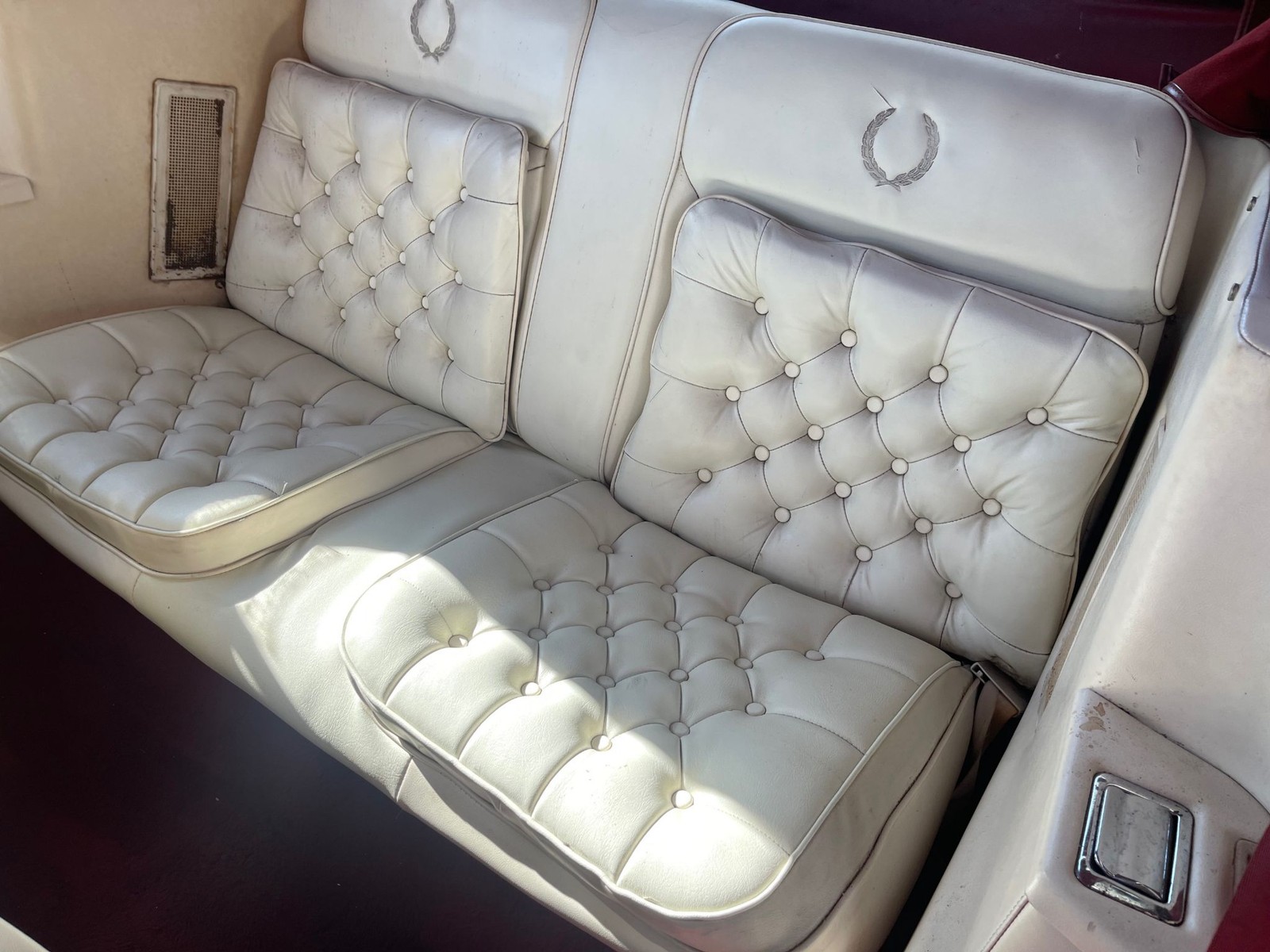 Cadillac-Eldorado-1985-Biarritz-22