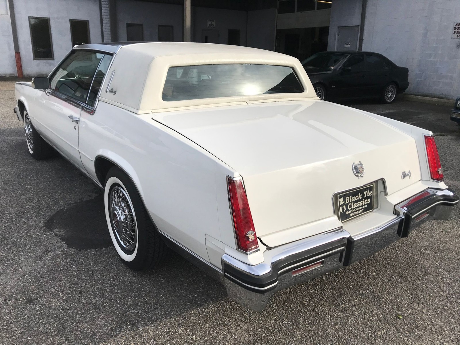 Cadillac-Eldorado-1985-Biarritz-3