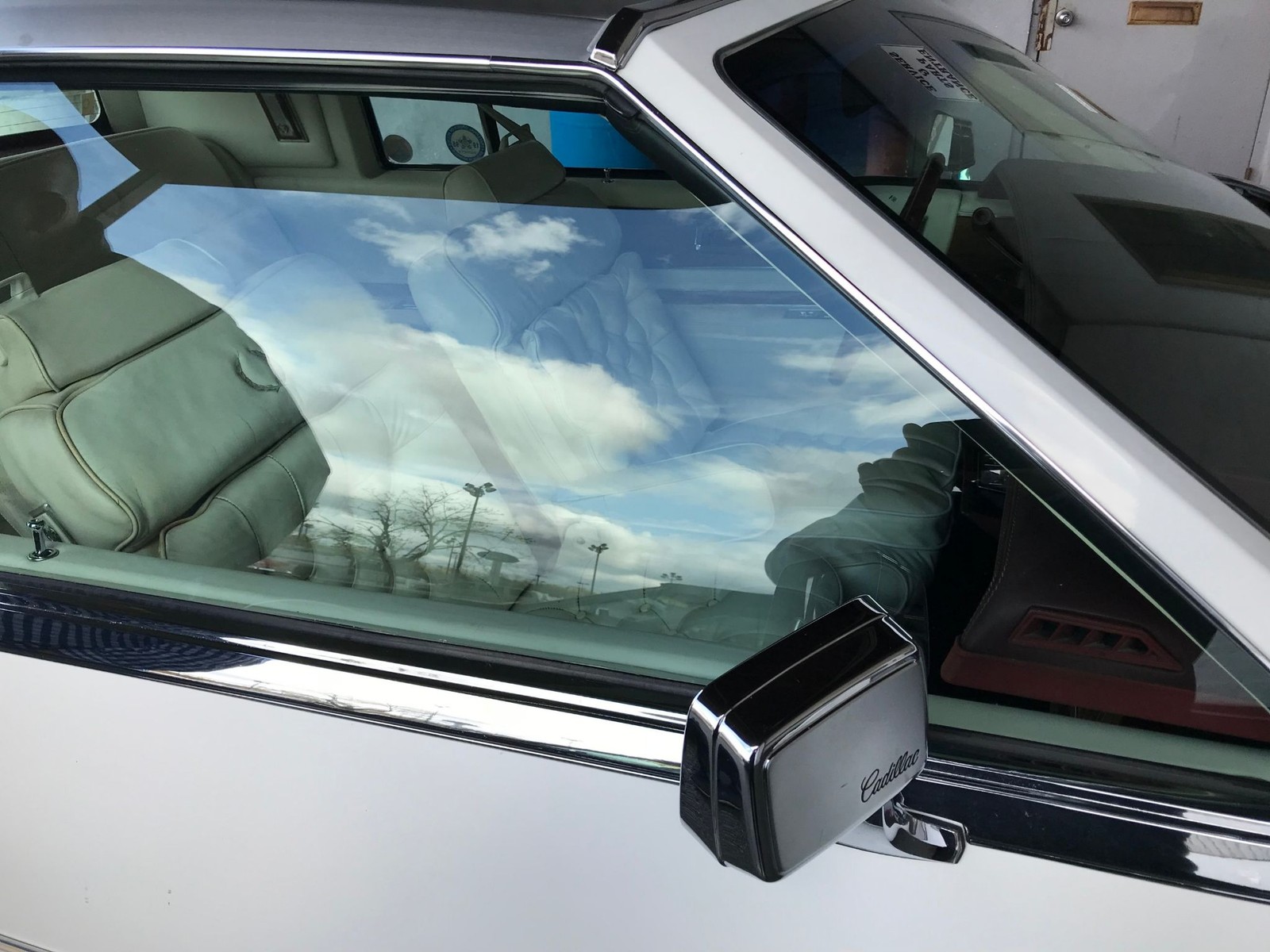 Cadillac-Eldorado-1985-Biarritz-9