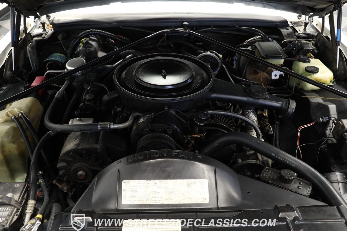 Cadillac-Eldorado-1985-Coupe-3