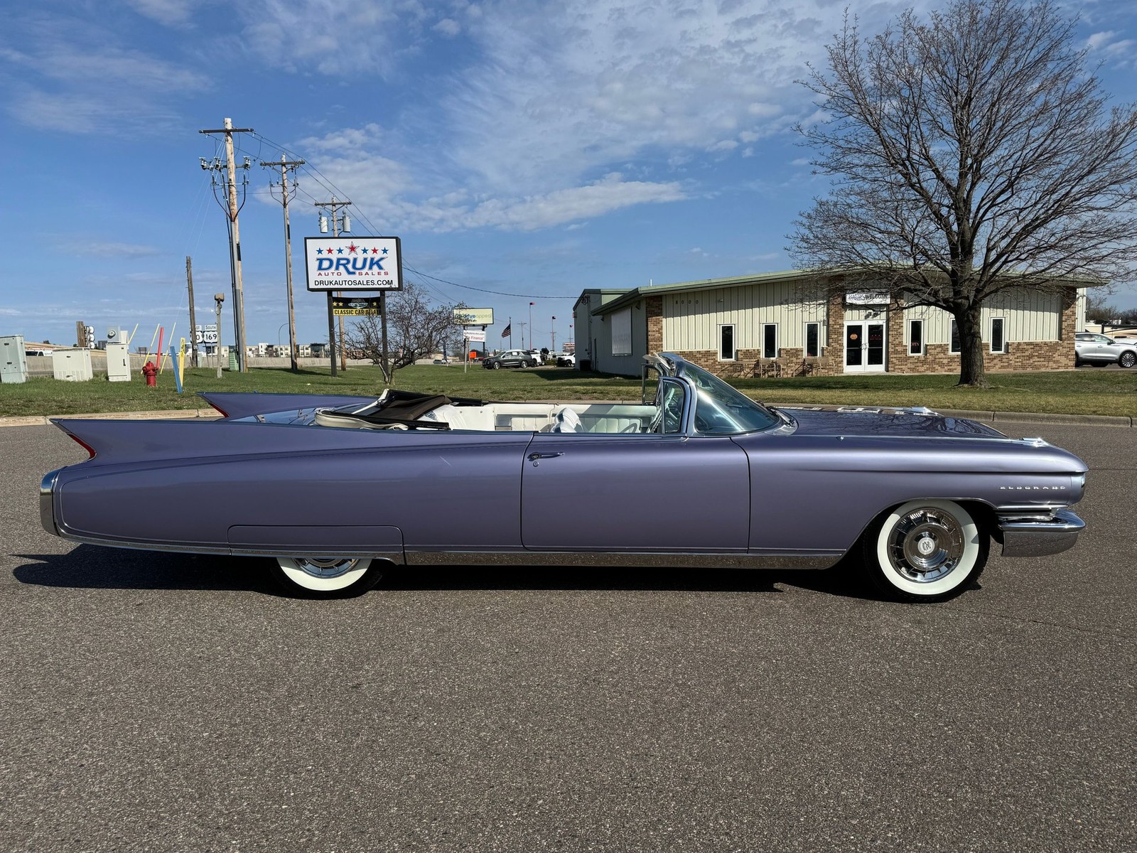 Cadillac-Eldorado-Biarritz-Convertible-1960-Convertible-1