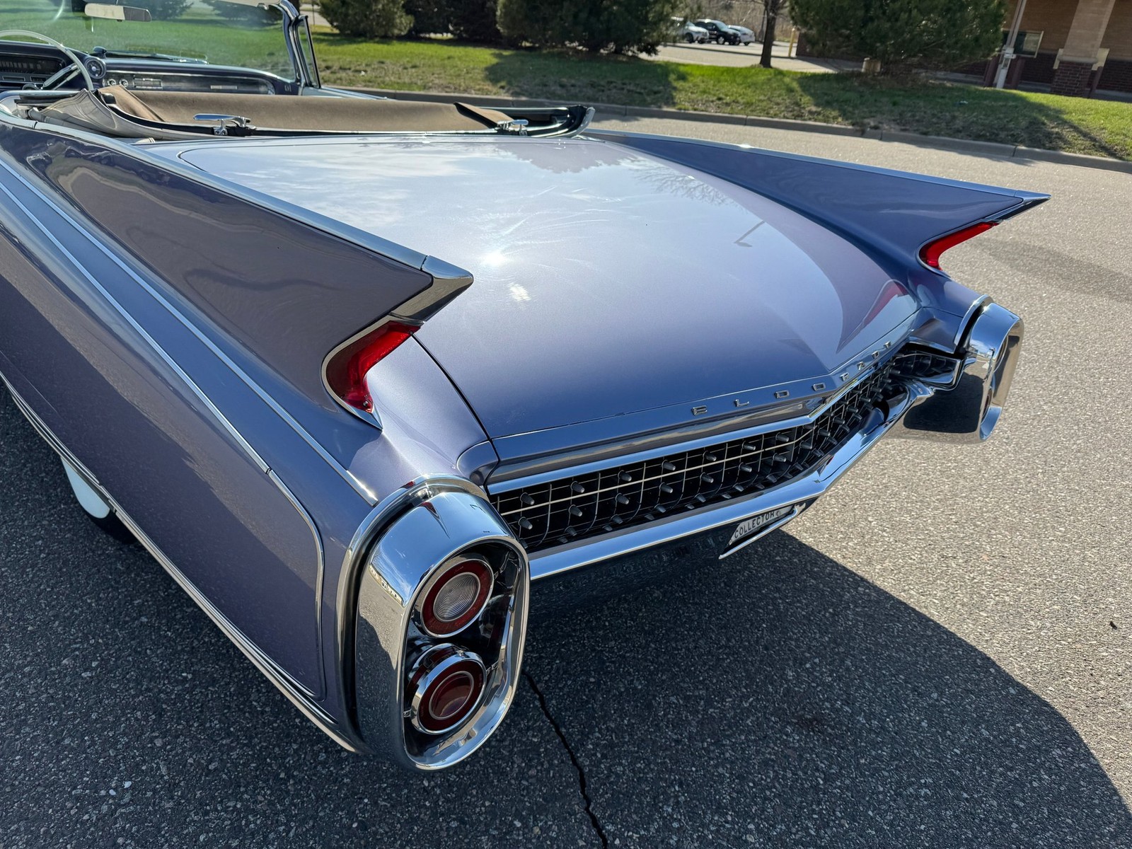 Cadillac-Eldorado-Biarritz-Convertible-1960-Convertible-34