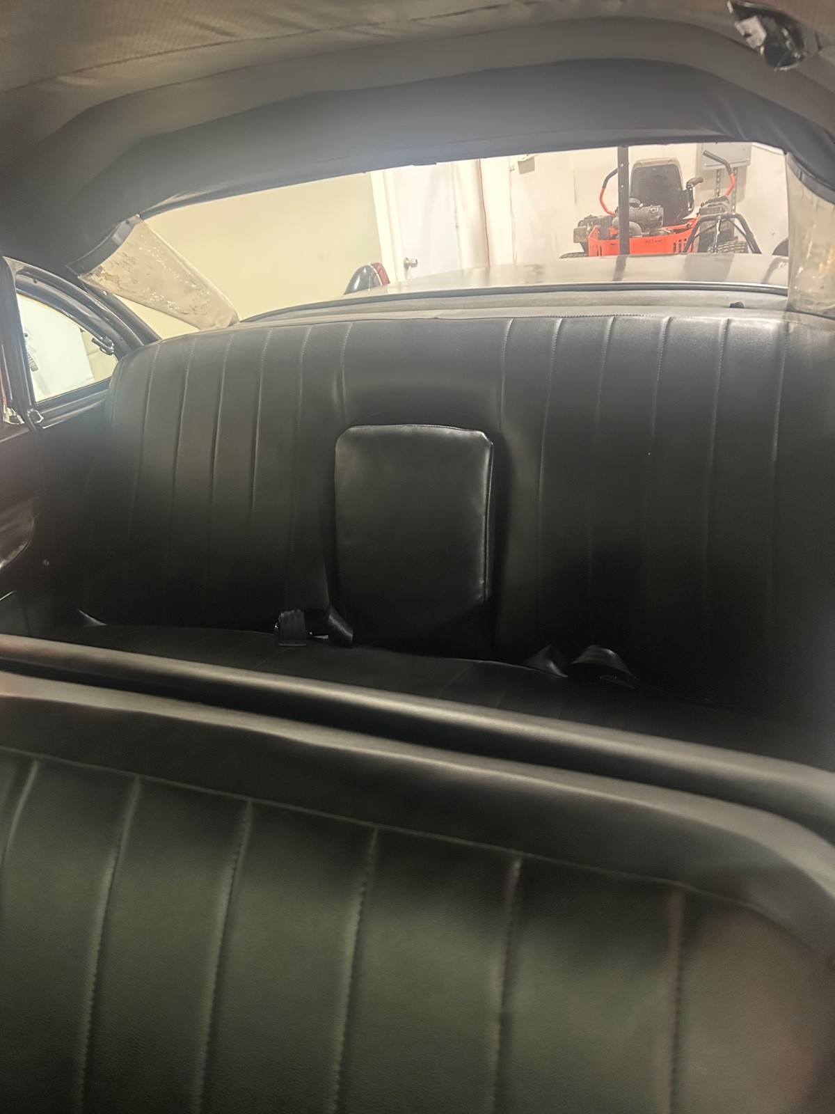 Cadillac-Fleetwood-1954-Sedan-8