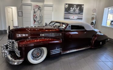Cadillac-Kustom-Convertible-1941-Roadster-33
