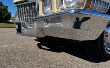 Cadillac-Sedan-DeVille-1971-Sedan-18