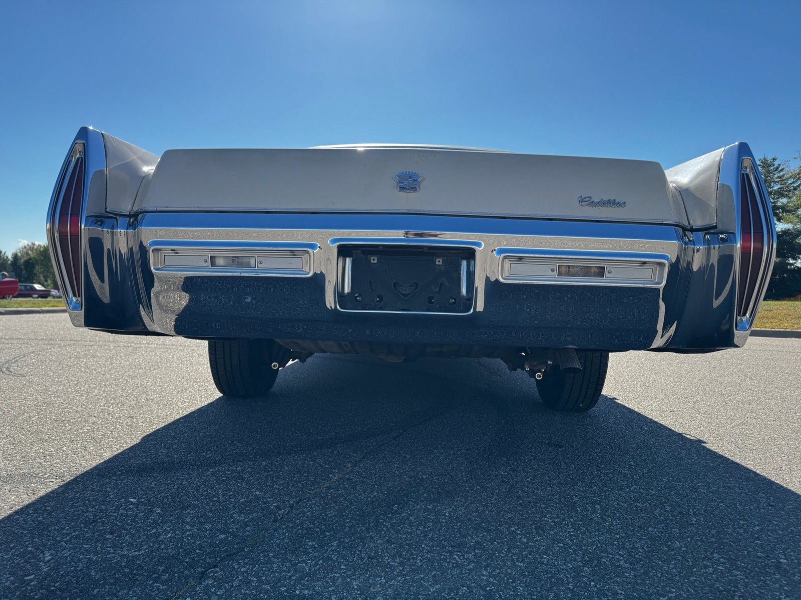 Cadillac-Sedan-DeVille-1971-Sedan-34