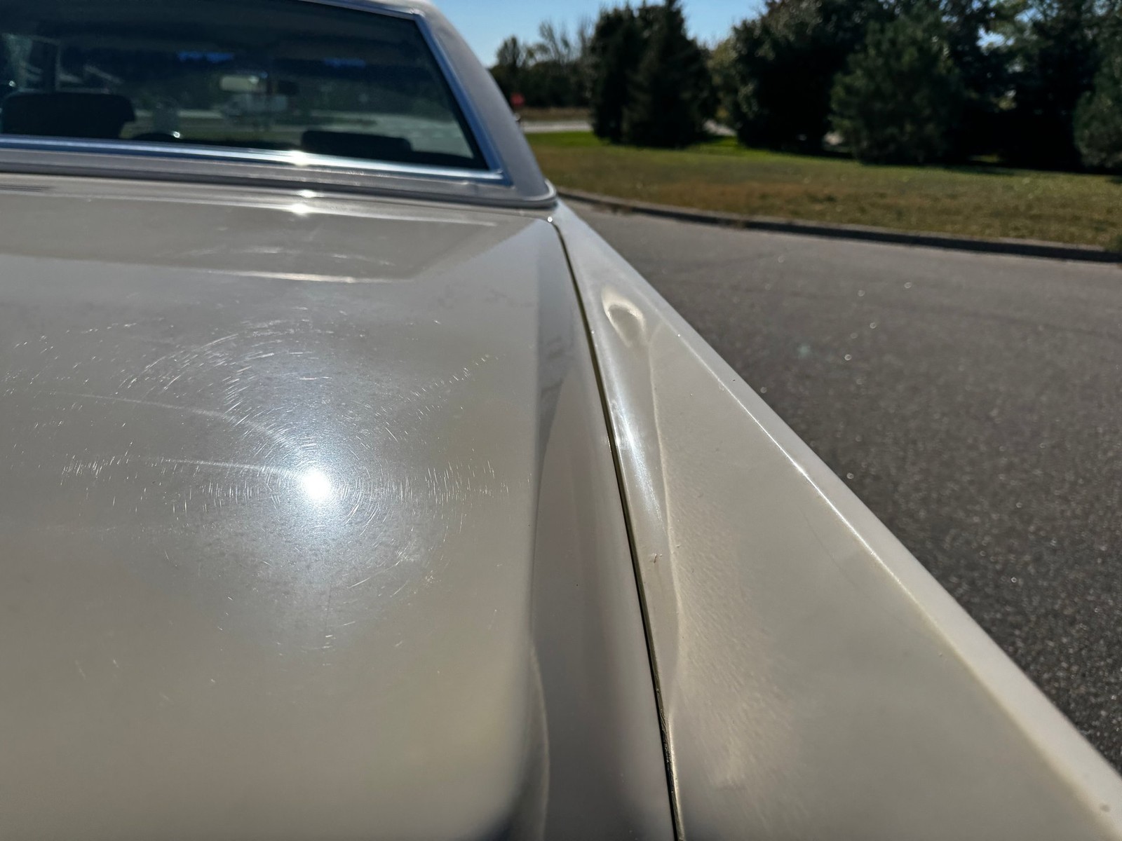 Cadillac-Sedan-DeVille-1971-Sedan-38