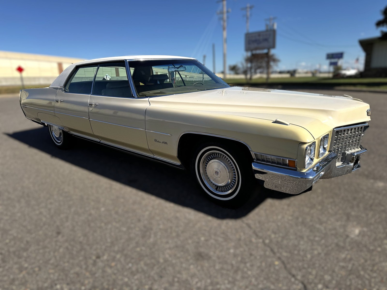 Cadillac Sedan DeVille 1971 Sedan