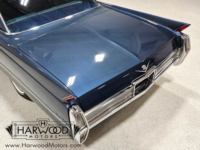 Cadillac-Sedan-Deville-1964-Sedan-16