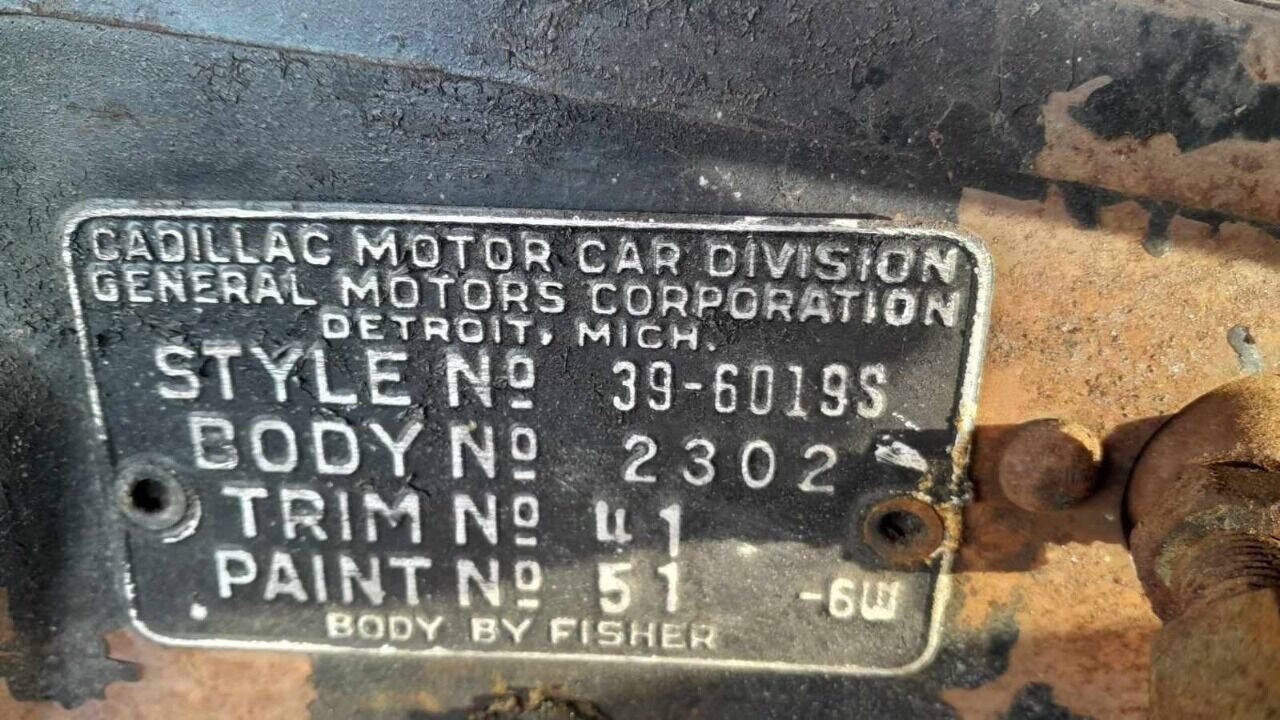 Cadillac-Series-60-1939-Sedan-13