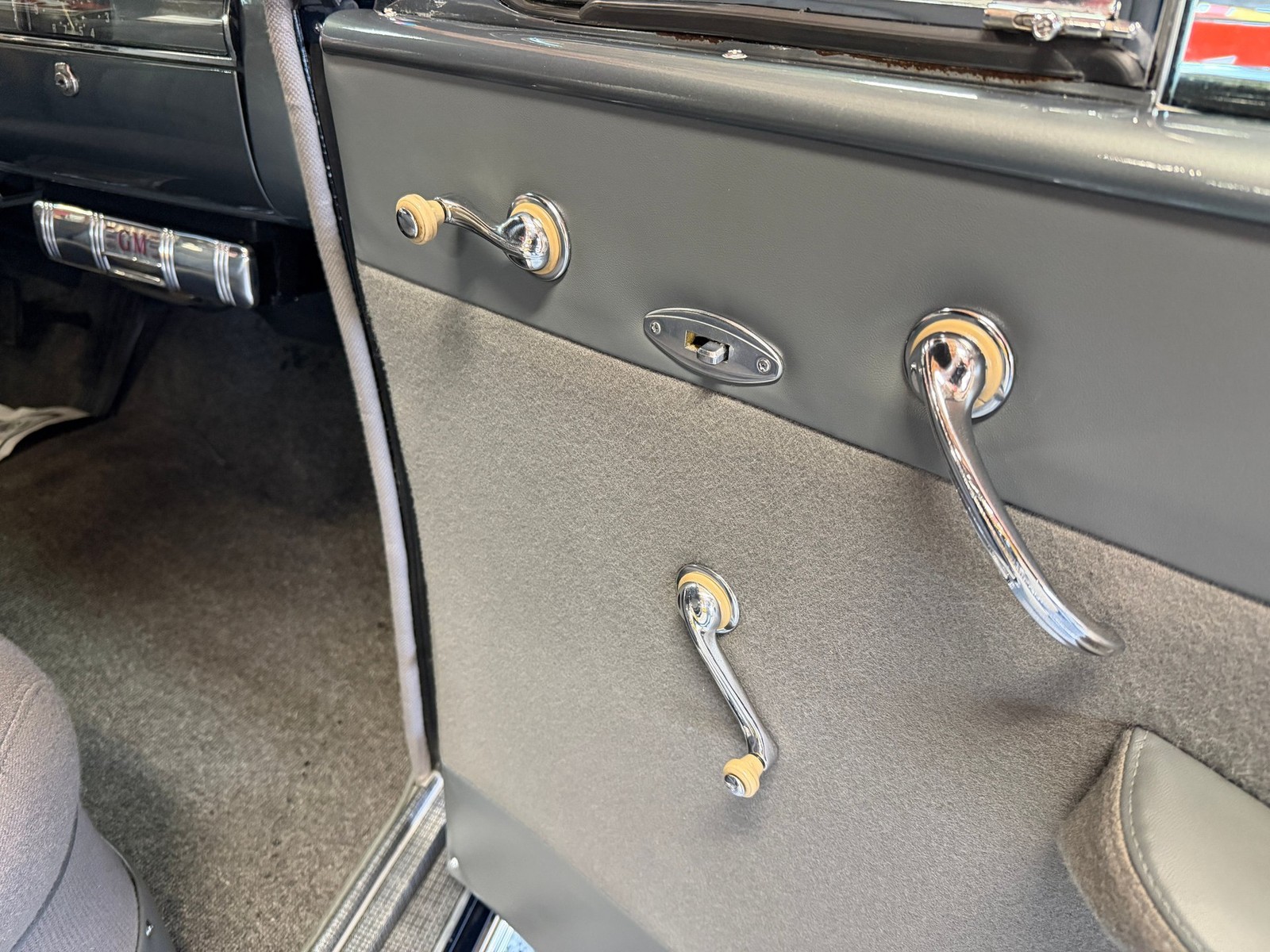 Cadillac-Series-60-1939-Sedan-22