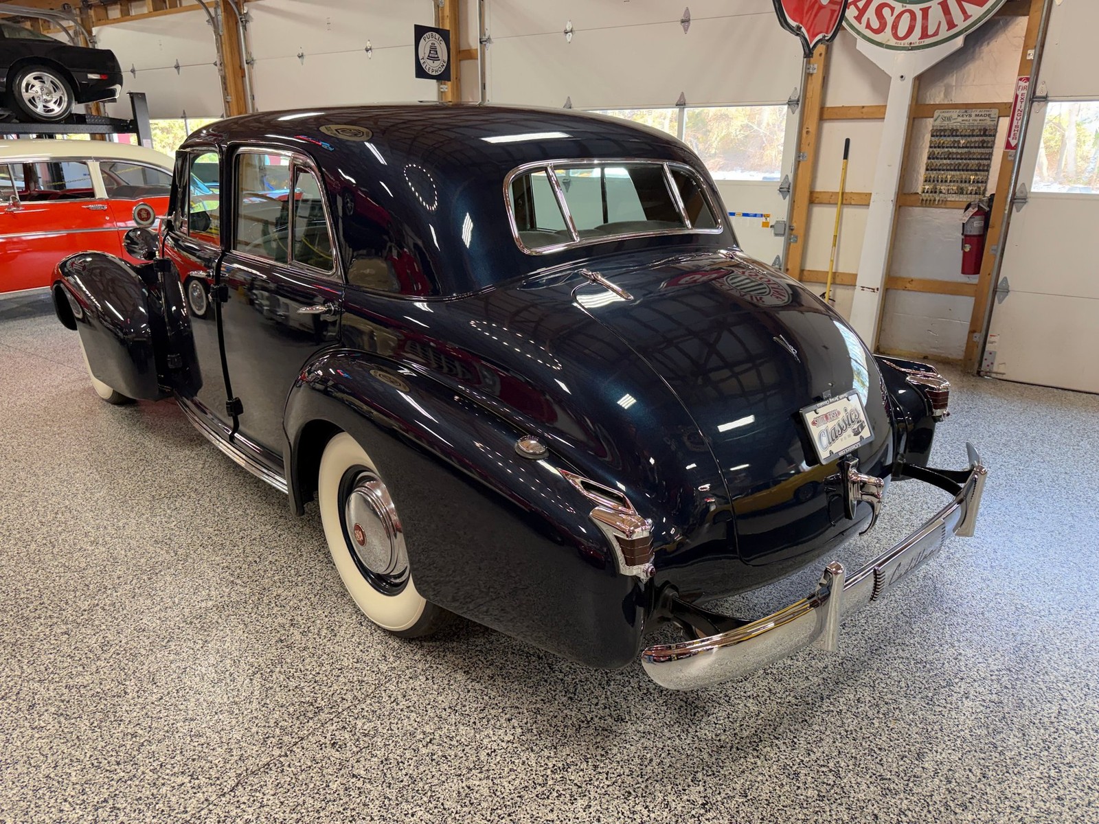 Cadillac-Series-60-1939-Sedan-3
