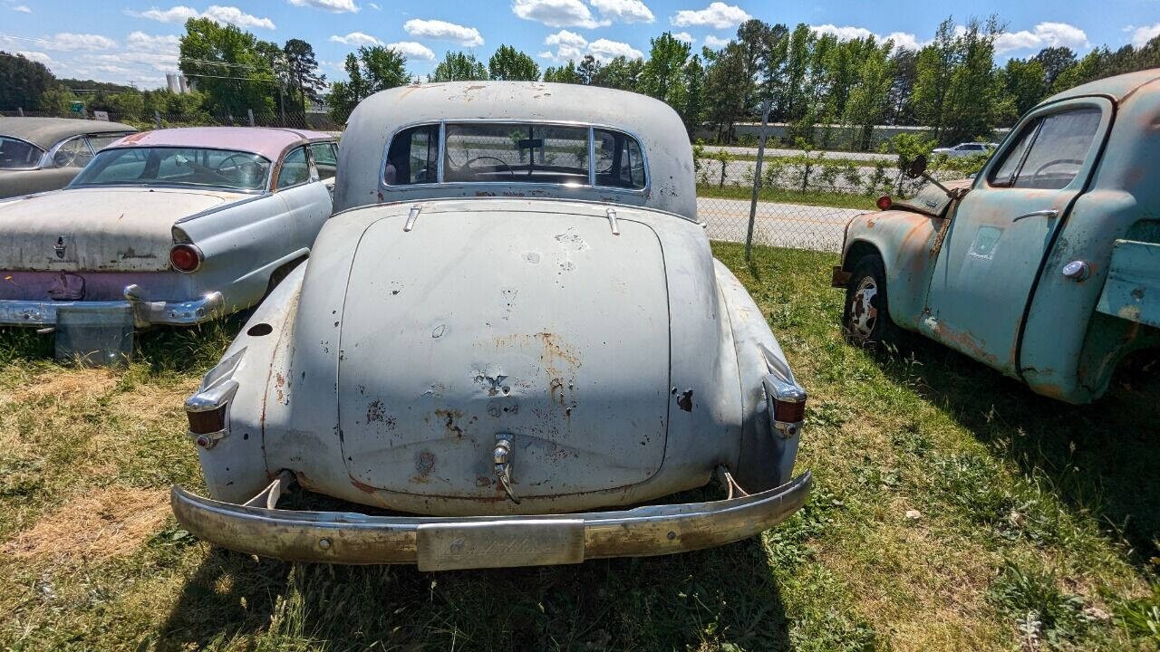 Cadillac-Series-60-1939-Sedan-4