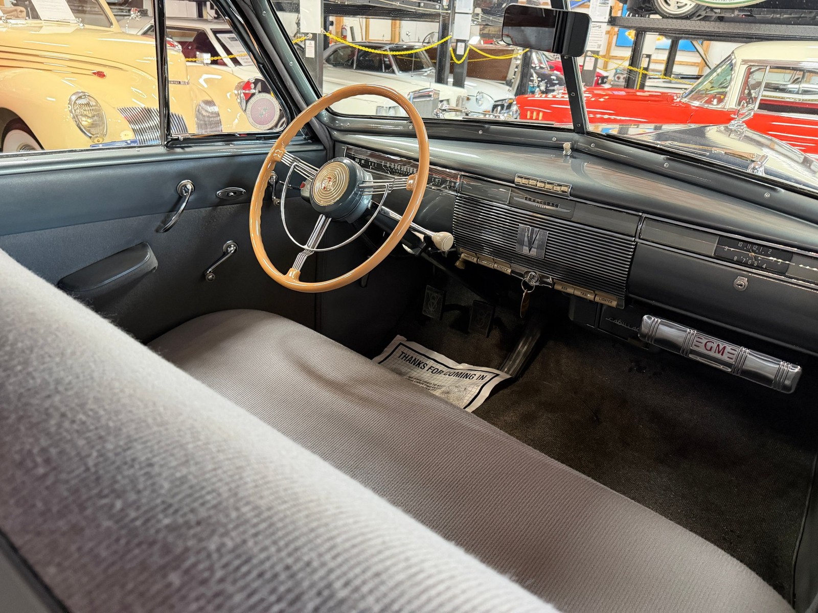 Cadillac-Series-60-1939-Sedan-6