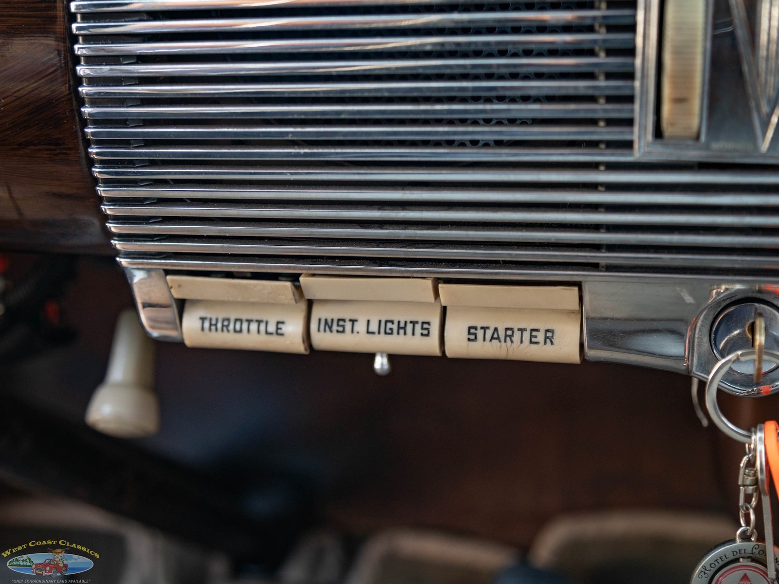 Cadillac-Series-60-Special-1939-4-Door-Sedan-39