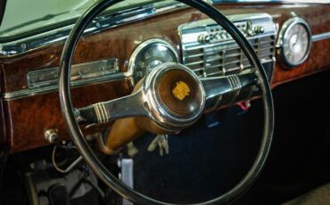 Cadillac-Series-60-Special-Fleetwood-1941-4-Door-Sedan-35