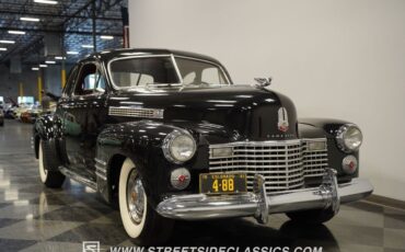 Cadillac-Series-62-1941-Coupe-15