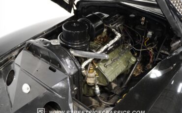 Cadillac-Series-62-1941-Coupe-32