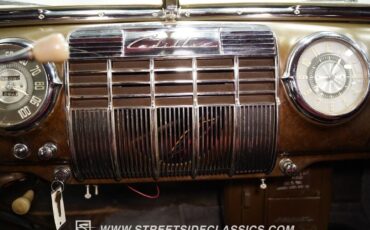 Cadillac-Series-62-1941-Coupe-38