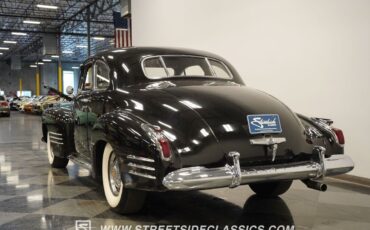 Cadillac-Series-62-1941-Coupe-7