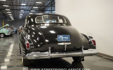Cadillac-Series-62-1941-Coupe-8