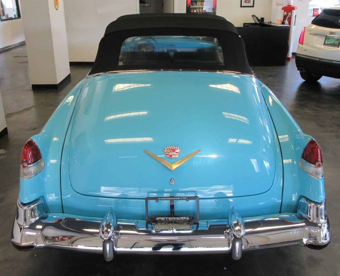 Cadillac-Series-62-1952-Convertible-20