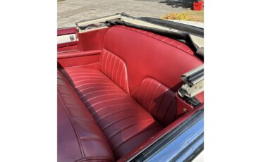 Cadillac-Series-62-1953-White-Burgundy-2