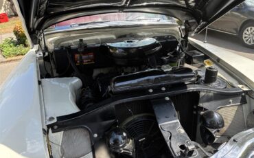 Cadillac-Series-62-1953-White-Burgundy-36