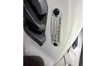 Cadillac-Series-62-1953-White-Burgundy-41