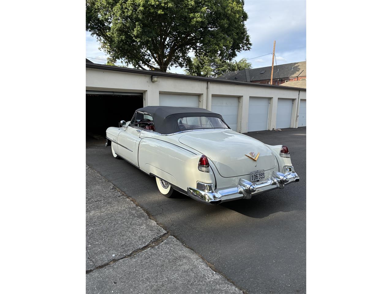 Cadillac-Series-62-1953-White-Burgundy-5