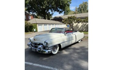 Cadillac-Series-62-1953-White-Burgundy-7