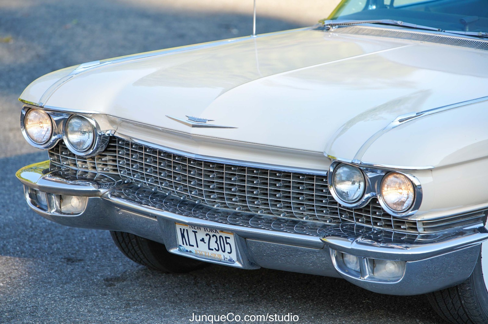 Cadillac-Series-62-1960-Coupe-1