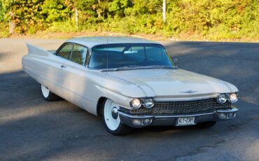 Cadillac-Series-62-1960-Coupe-13
