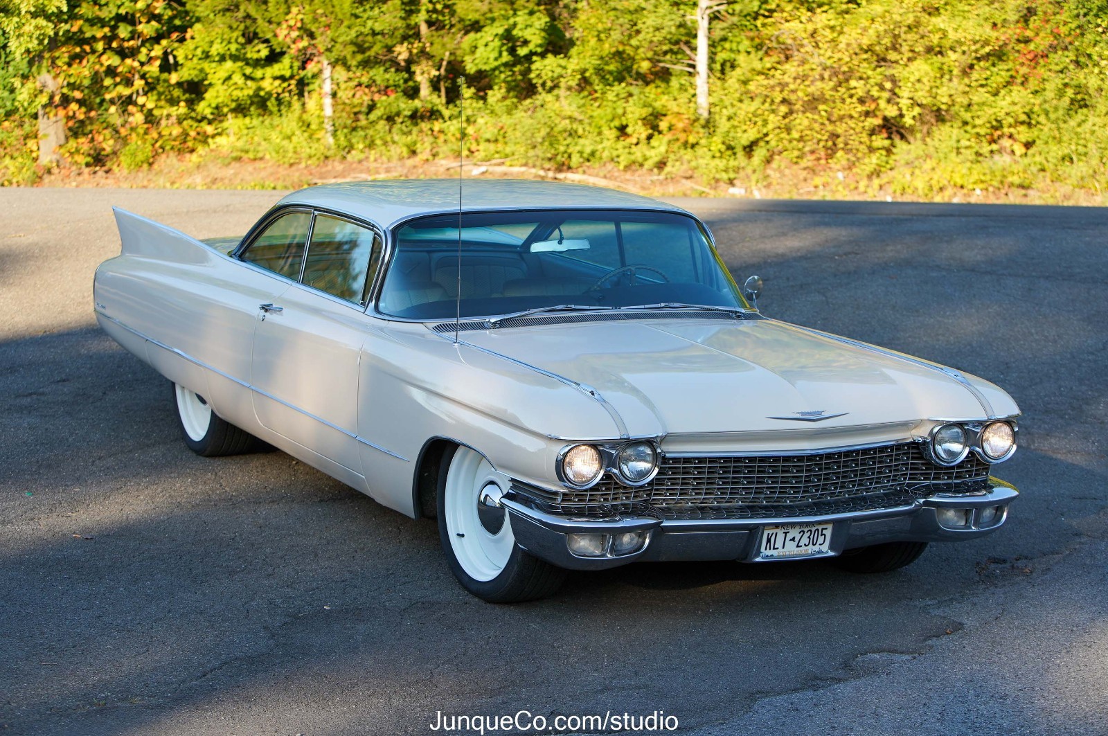 Cadillac-Series-62-1960-Coupe-13