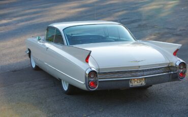 Cadillac-Series-62-1960-Coupe-14