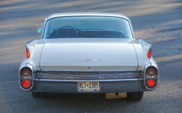 Cadillac-Series-62-1960-Coupe-15