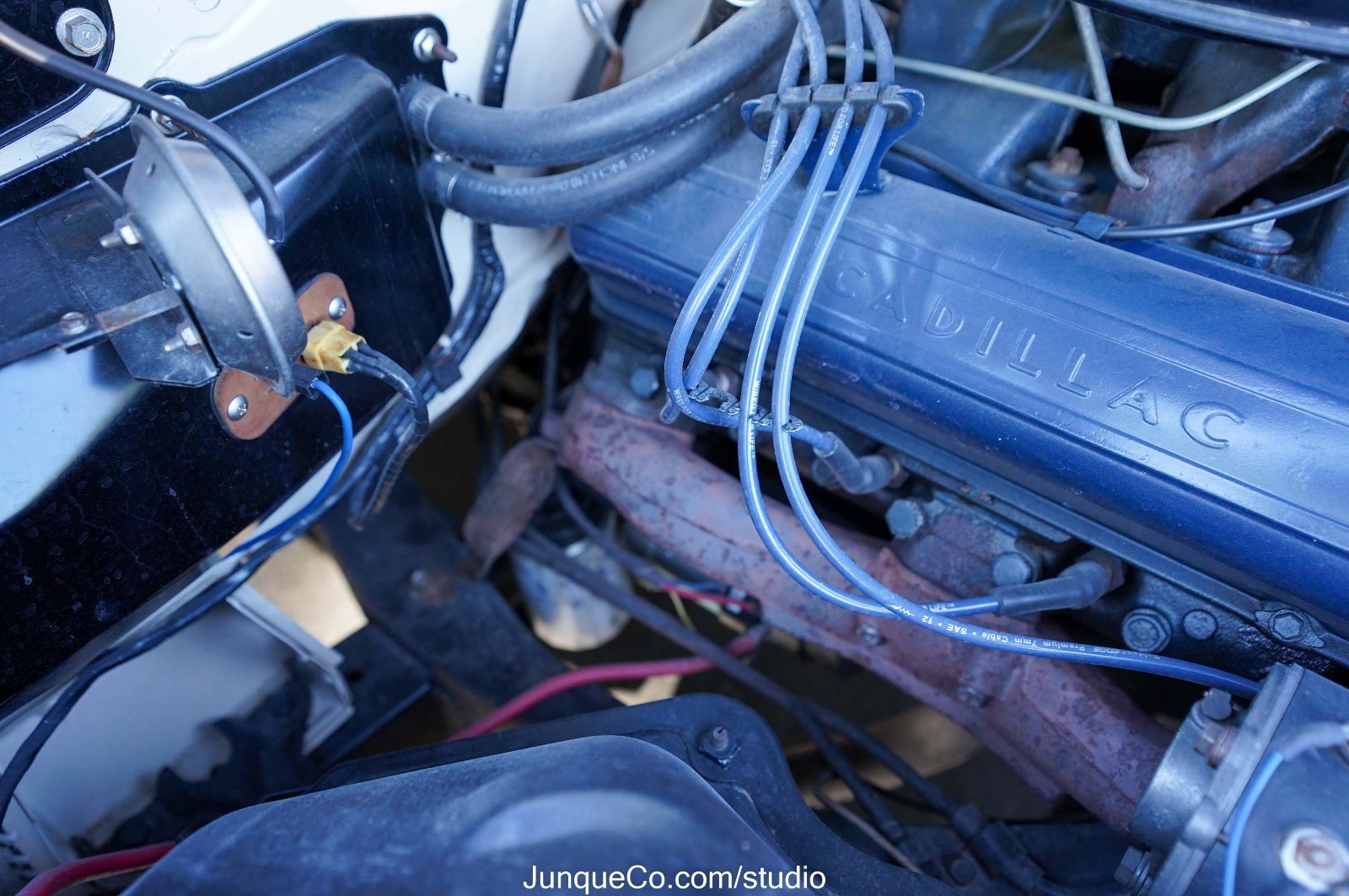 Cadillac-Series-62-1960-Coupe-23